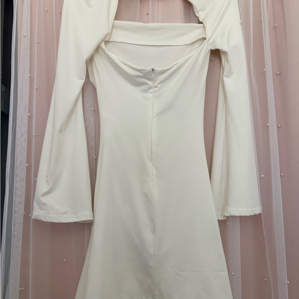 Elegant Cream Women's Dress